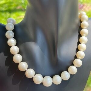 Elegant Genuine South Sea Pearl Necklace 10-13.3mm Hand-knotted